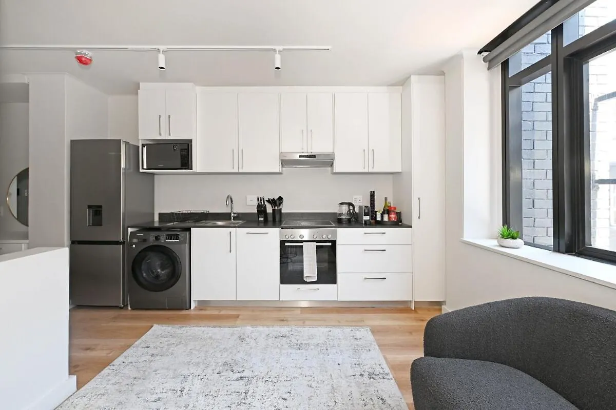 Halo - Sleek Urban Studio At The Tokyo Cape Town 0*,  Güney Afrika
