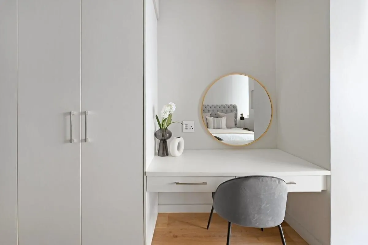 Halo - Sleek Urban Studio At The Tokyo Cape Town South Africa